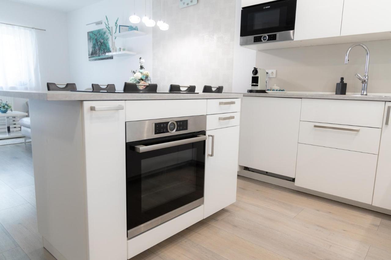 شقة Tuerkiz Apartman Kőszeg المظهر الخارجي الصورة